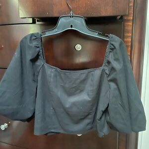 Like new Bkack Crop Top